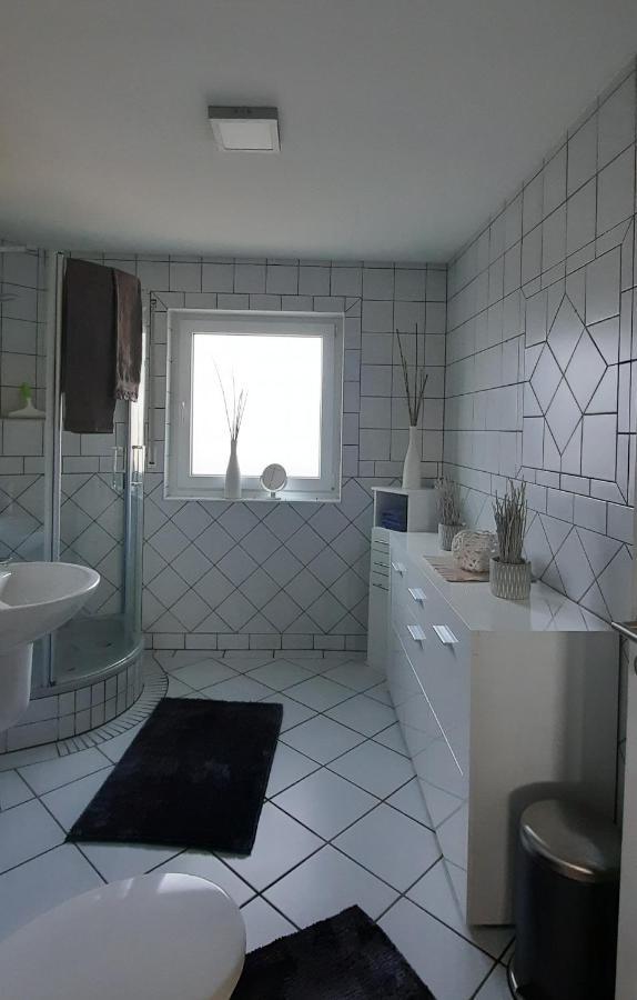Ferienwohnung Windhagen Esterno foto