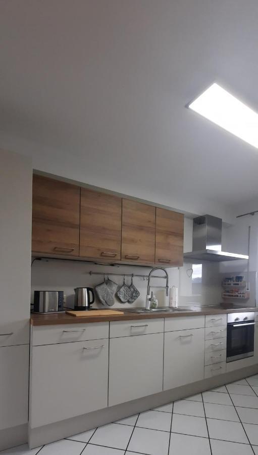 Ferienwohnung Windhagen Esterno foto